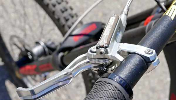 Гидравлические тормоза на велосипед: устройство, плюсы и минусы, бренды, выбор