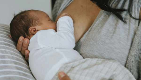 К чему снится кормить ребёнка грудью? Основные толкования: к чему снится кормить ребёнка грудью, мнения разных сонников
