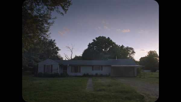 В США продают дом, ""слегка населенный призраками""