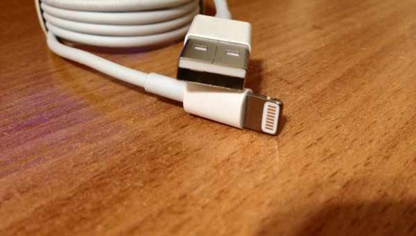 Хакеры создали кабель Lightning/USB, который перехватывает пользовательские данные