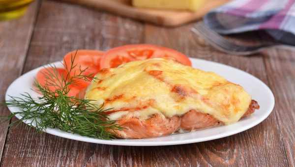 Рыба с помидорами: под овощной «шубкой», сметаной, сыром. Вкусные и простые рецепты из белой и красной рыбы с помидорами