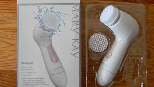 Щетки для лица Mary Kay