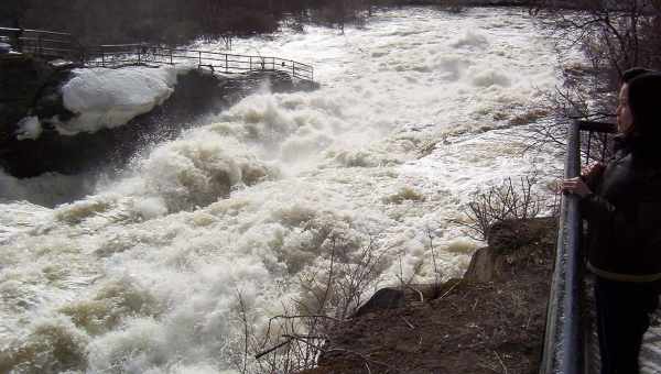 Водопады Хогс-Бэк