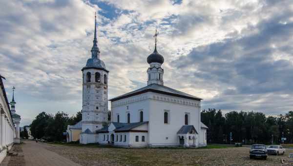 Воскресенский собор Почепа