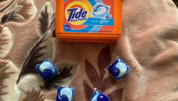 Капсулы для стирки компании Tide