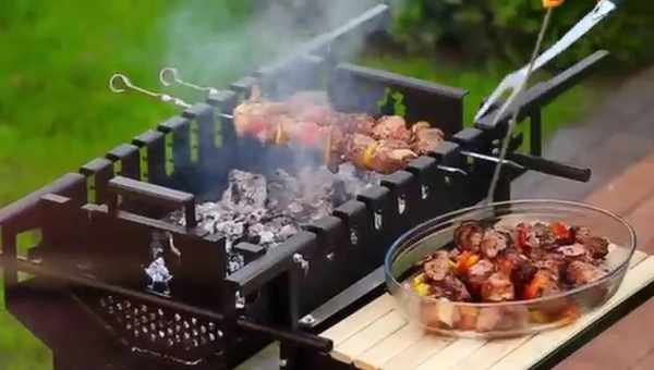 Повний асортимент для ідеального барбекю - оригінальна Weber Grill